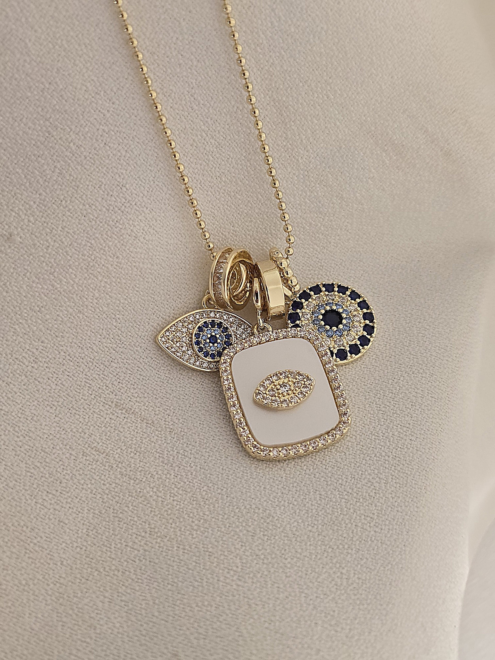 گردنبند زنانه چندآویز چشم نظر و صدف لاکچری